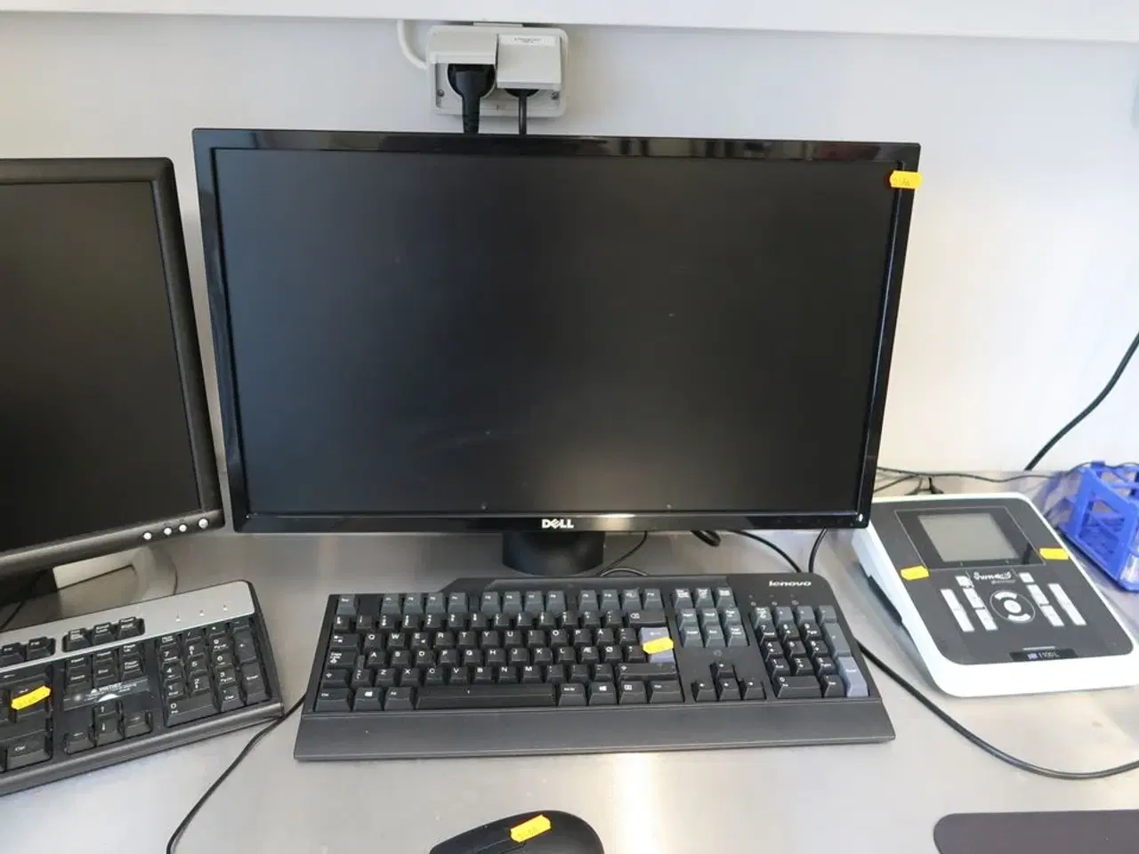 Billede 1 - Computerskærm DELL, tastatur, mus, computer LENOVO ThinkStation P500