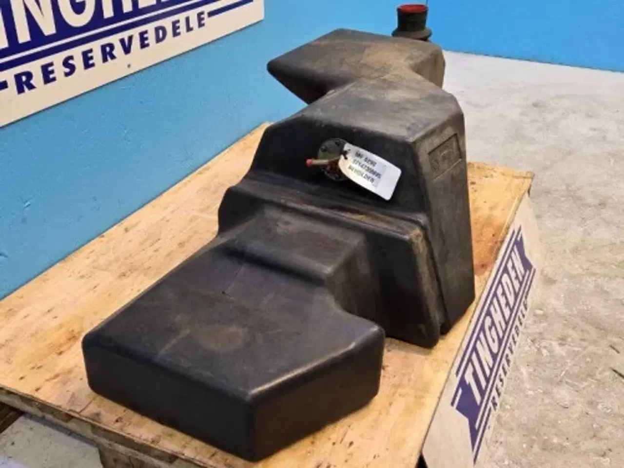 Billede 10 - Massey Ferguson 6290 Dieseltank 3714730M95