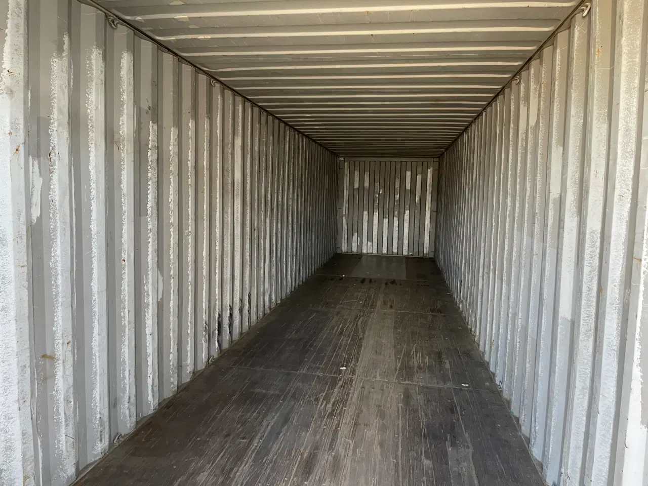 Billede 2 - 40 fods DC Container Står på Sjælland- ID: TGHU 44