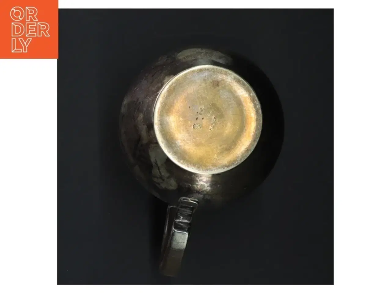 Billede 2 - Vintage metal kande (str. H. 14 cm. ø. 9,5 cm)