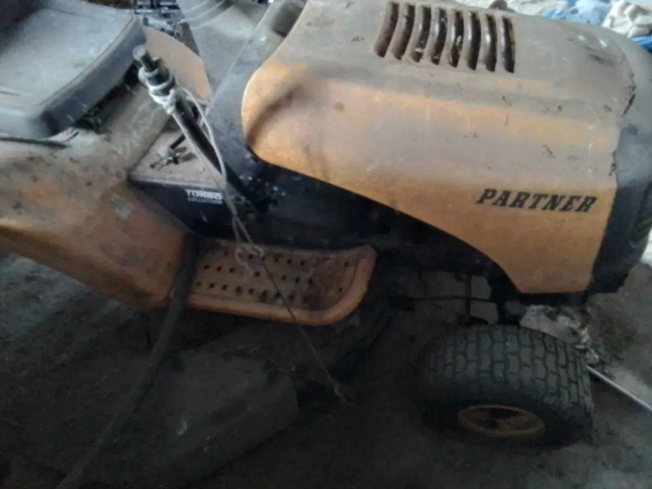 Billede 5 - Havetraktor partner 11,5 hk