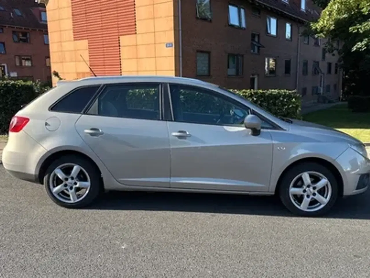 Billede 6 - Seat Ibiza TDi 90 Style ST 2011