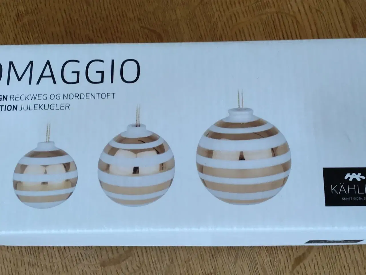 Billede 4 - Kähler Omaggio Julekugler, 3 stk. hvid og guld