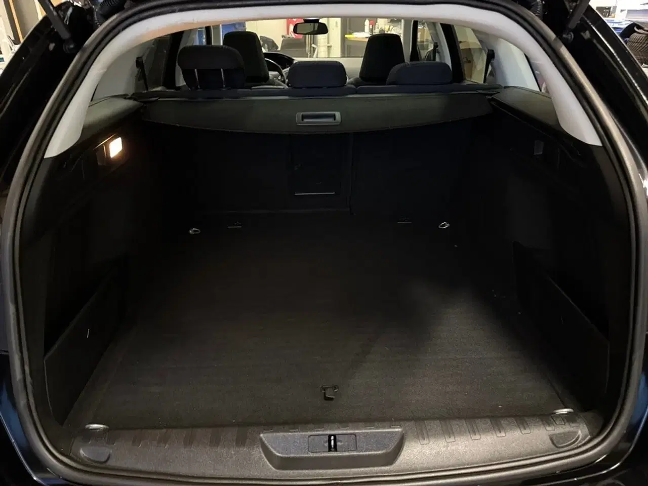 Billede 12 - Peugeot 308 1,6 BlueHDi 120 Allure Sky SW