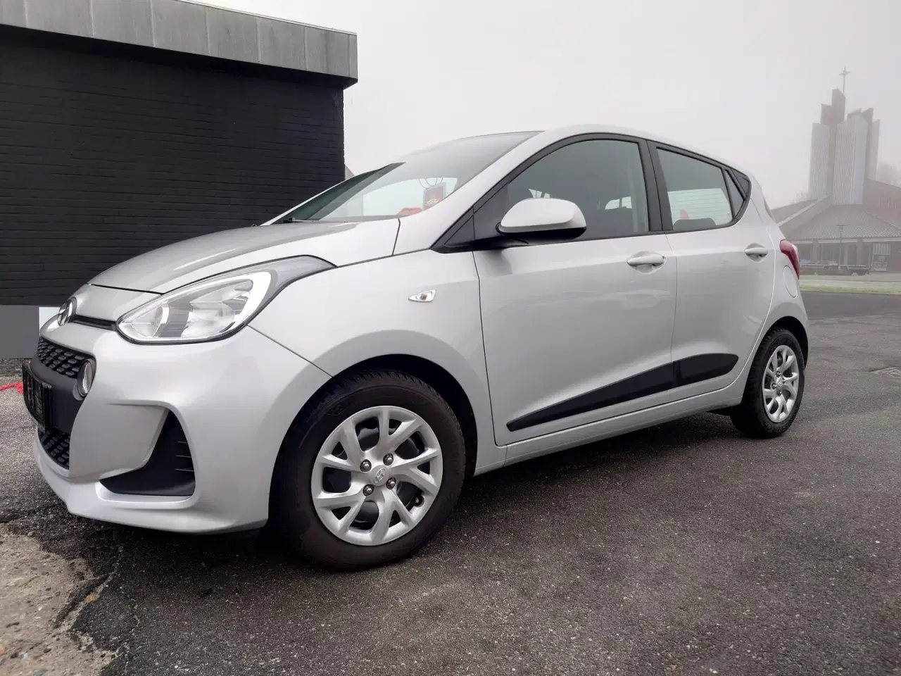 Billede 1 - Flot Hyundai I10 med meget lav km.