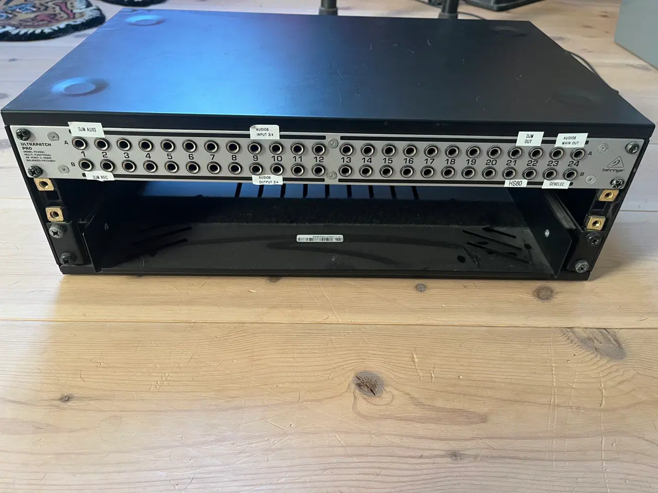 Billede 2 - MPC S2000 og Behringer ultrapatch