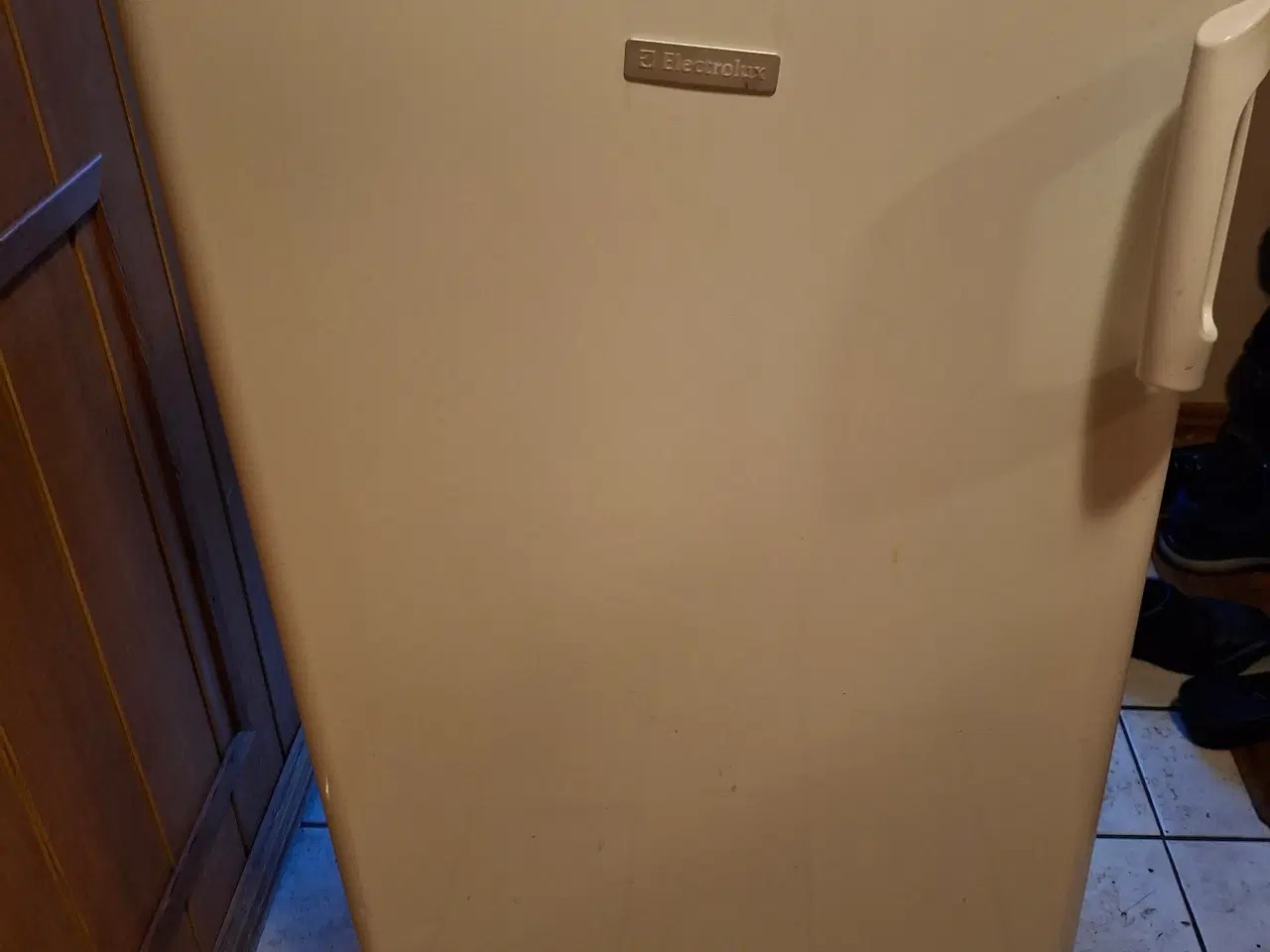 Billede 1 - Lille køleskab fritstående