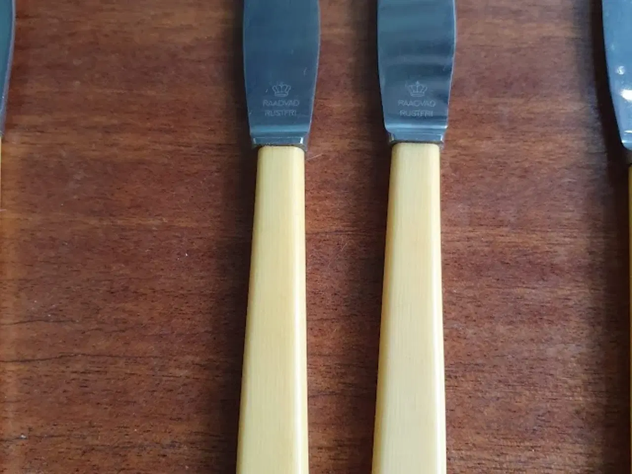 Billede 3 - Knive m. benskaft, Raadvad