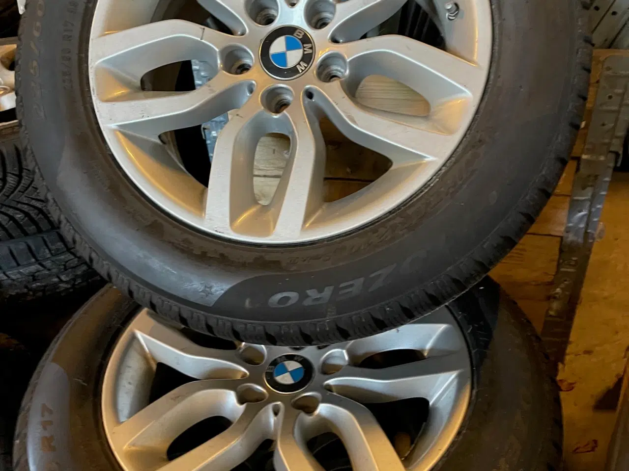 Billede 2 - Alufælge med Pirelli dæk BMW X1 og X3
