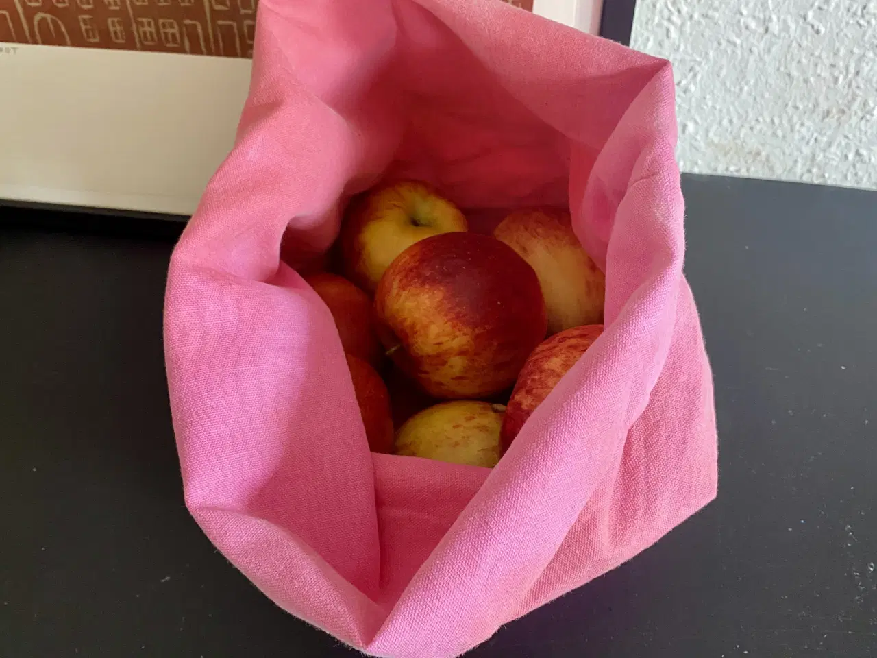 Billede 2 - Lyserød stof kurv med fugle