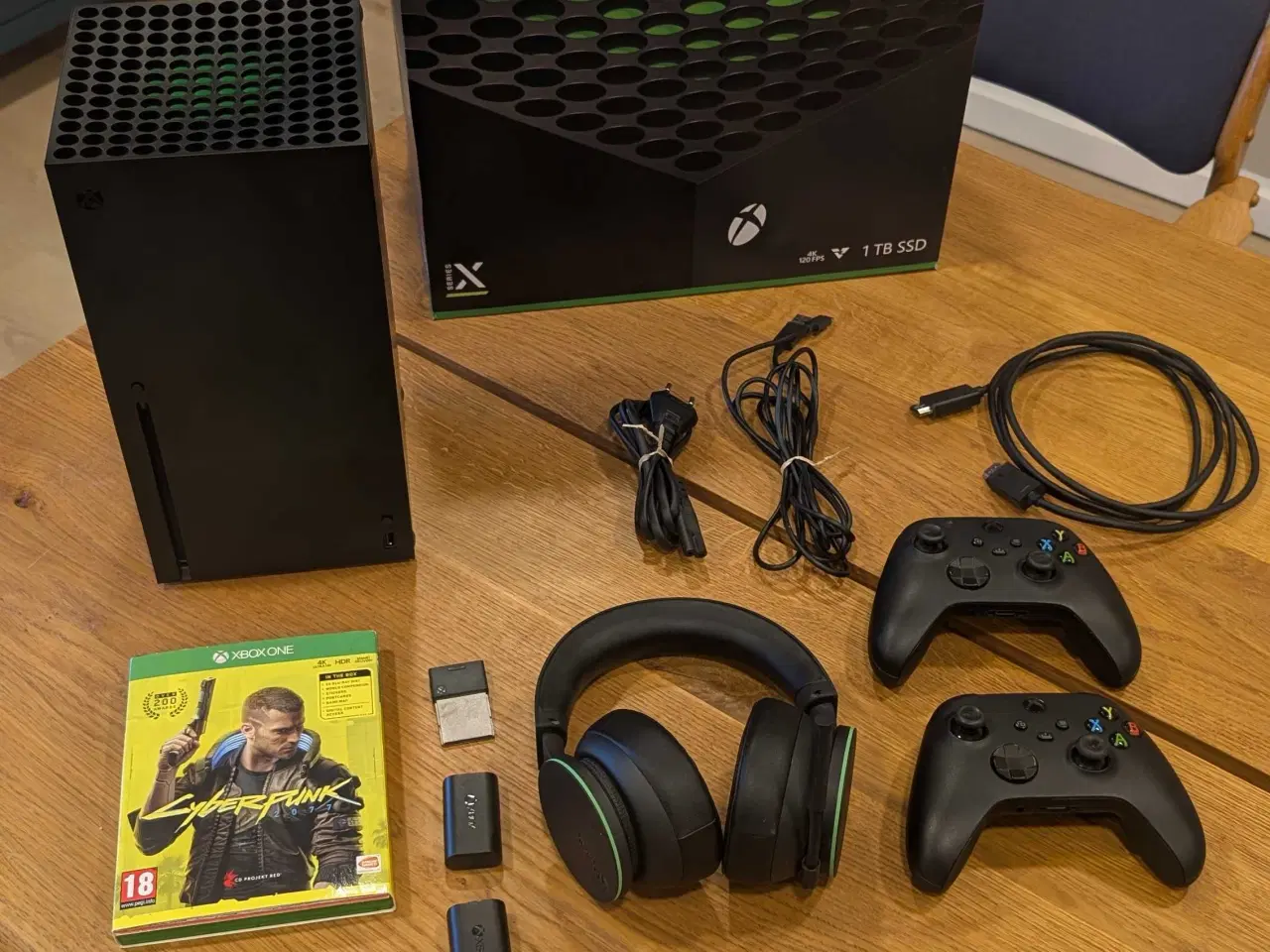 Billede 1 - Xbox Series X inkl. tilbehør