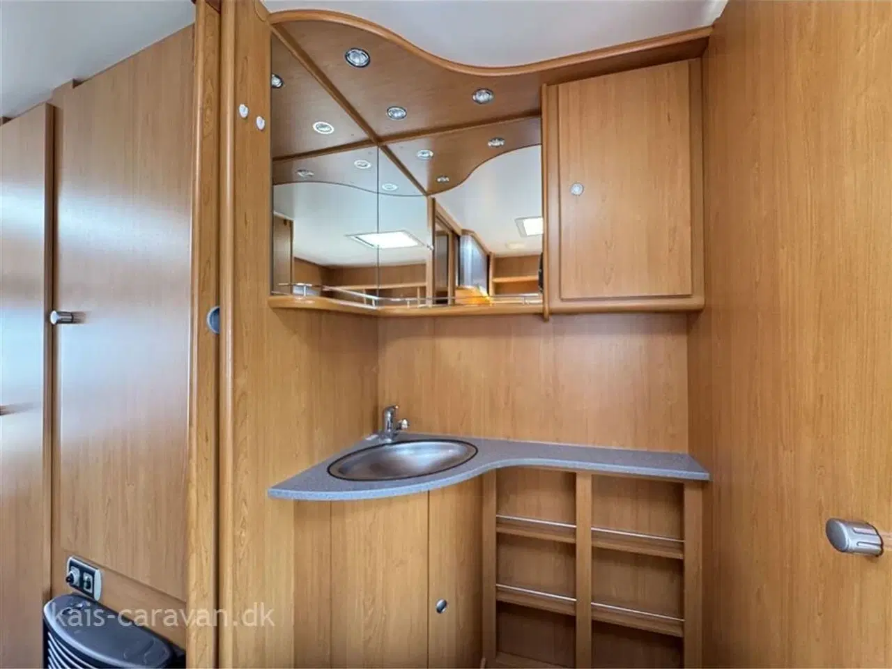 Billede 10 - 2005 - Dethleffs Camper Lifestyle 510 DB
