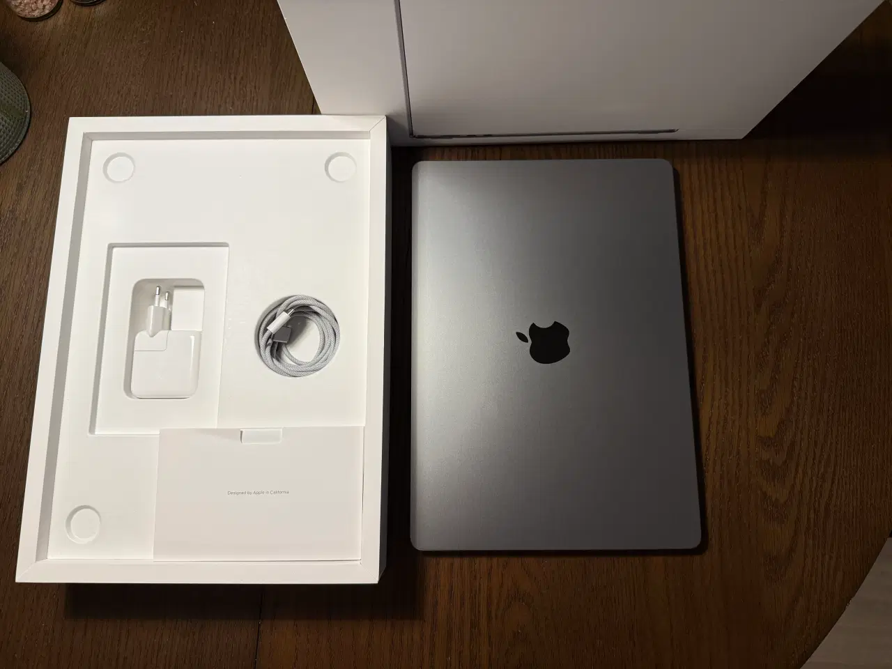 Billede 4 - MacBook Air 15” M3 8/256 GB 2024 100% BATTERI
