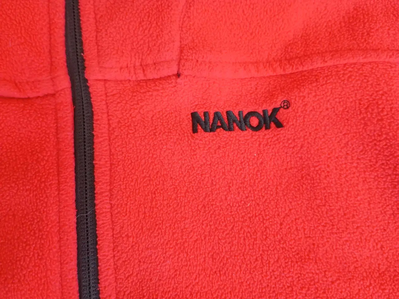 Billede 6 - NANOK Fleece jakke. Rød