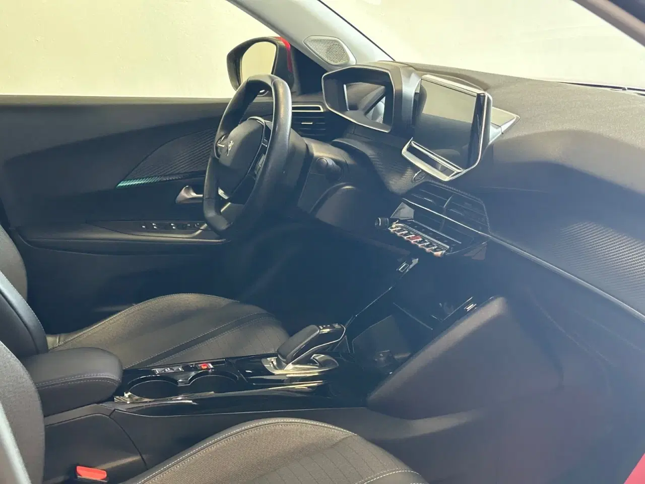 Billede 8 - Peugeot e-2008 50 Allure Pack