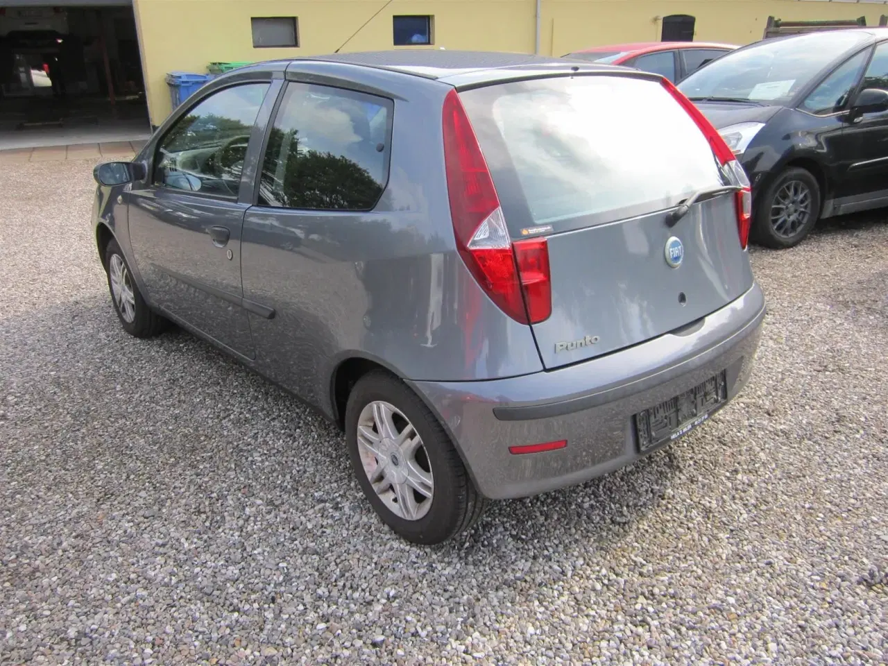 Billede 4 - Fiat Punto 1,2 + 60HK 3d