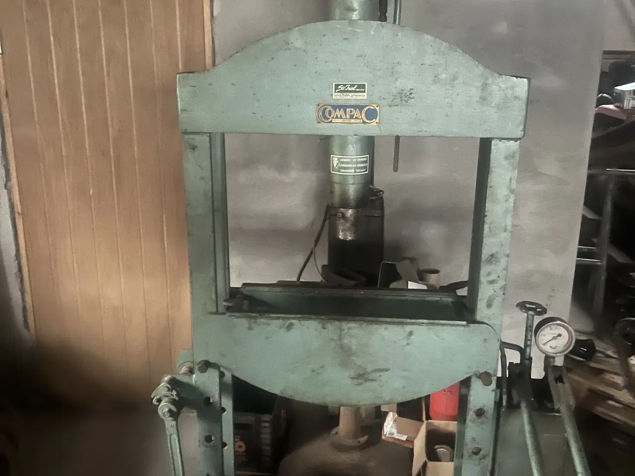 Billede 1 - Compac 25t. Værkstedspresser