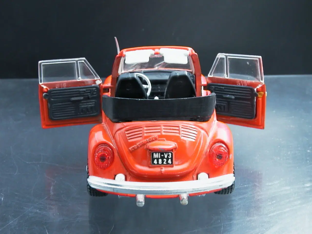 Billede 4 - Polistil S-15 VW Beetle cabriolet modelbil