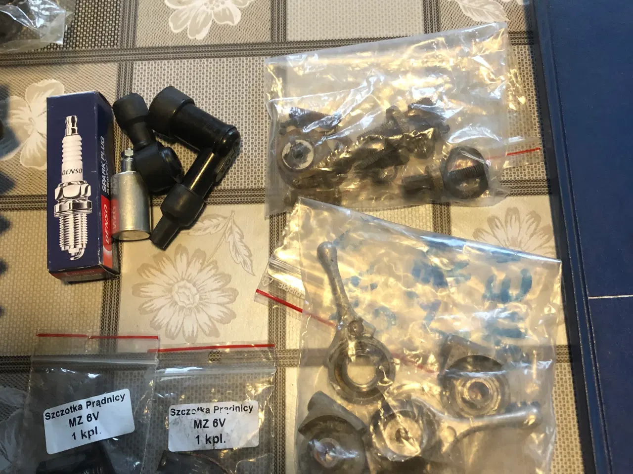 Billede 1 - MZ 150 nye dele