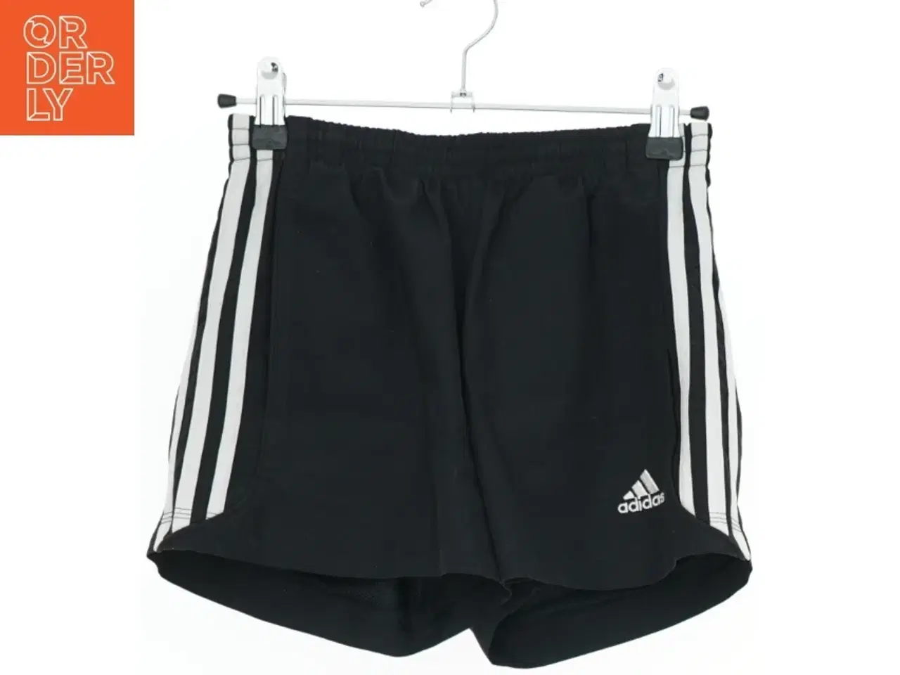 Billede 1 - Adidas sorte shorts fra Adidas (str. 146)