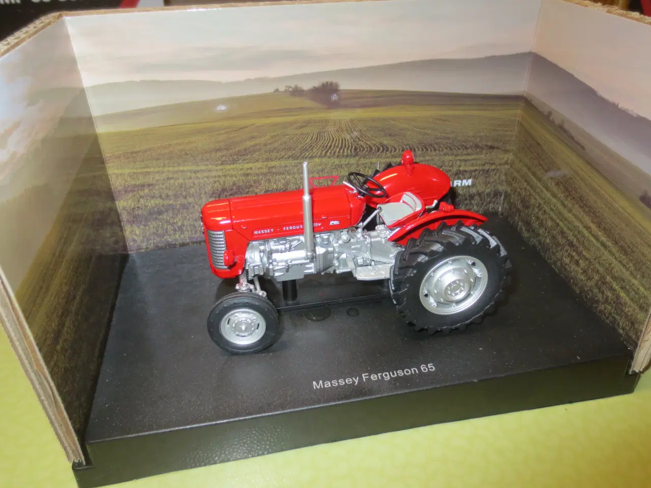 Billede 3 - 1 stk Ny Modeltraktor Massey Ferguson 65 MK 1 og M