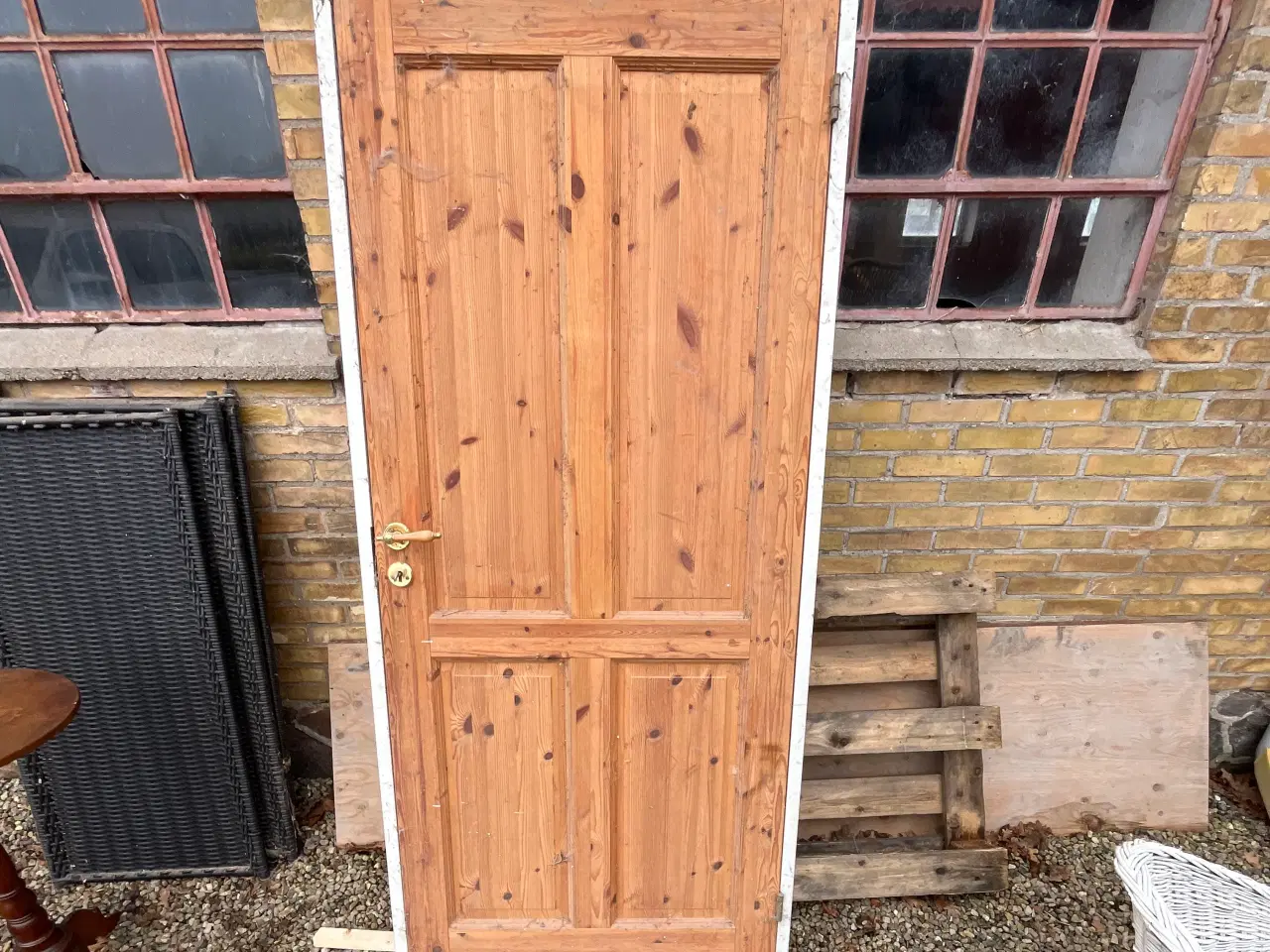 Billede 1 - Dannebrogsdør