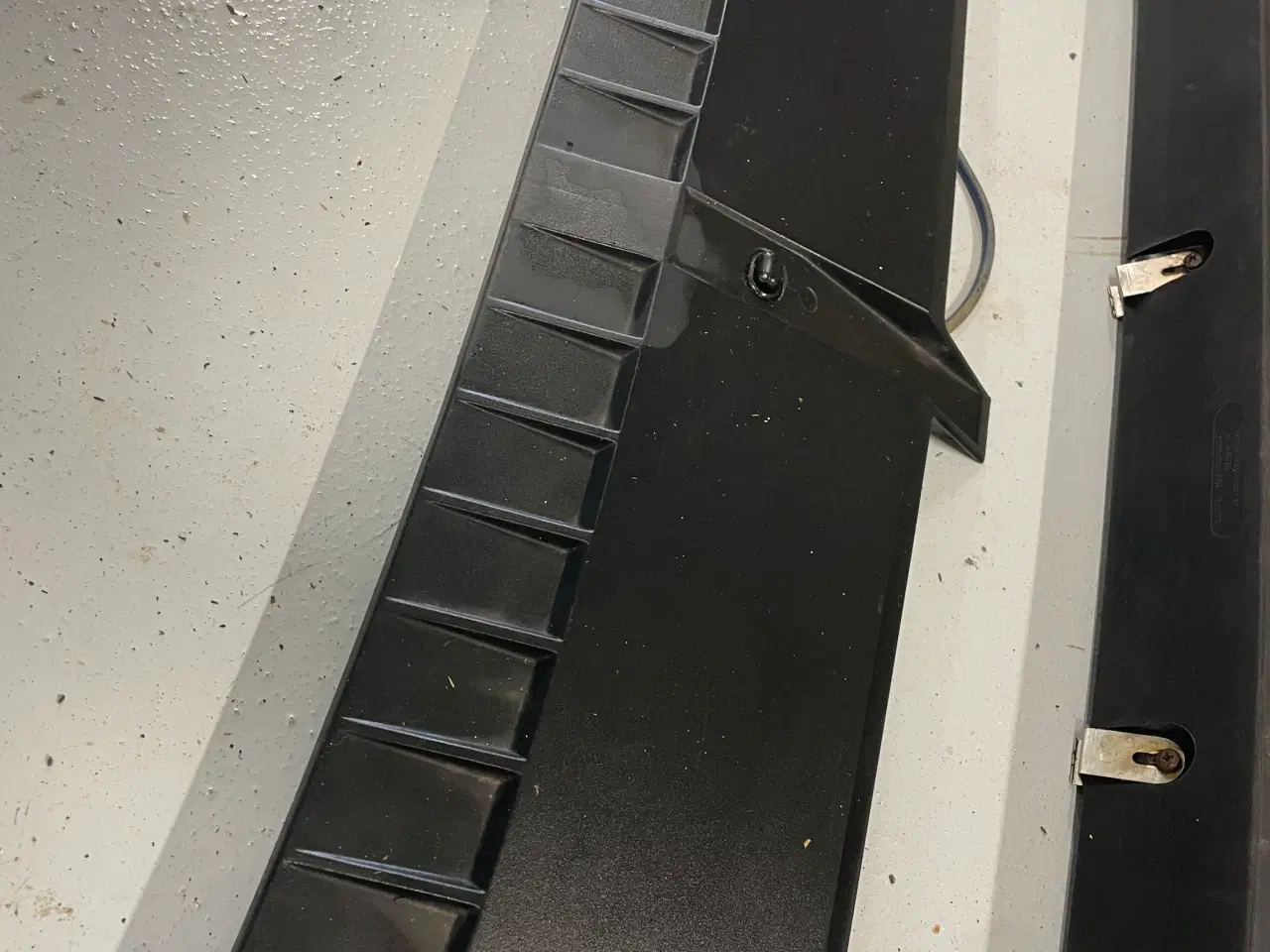 Billede 2 - Golf mk1 Kamei luftindtag og spoiler gti 