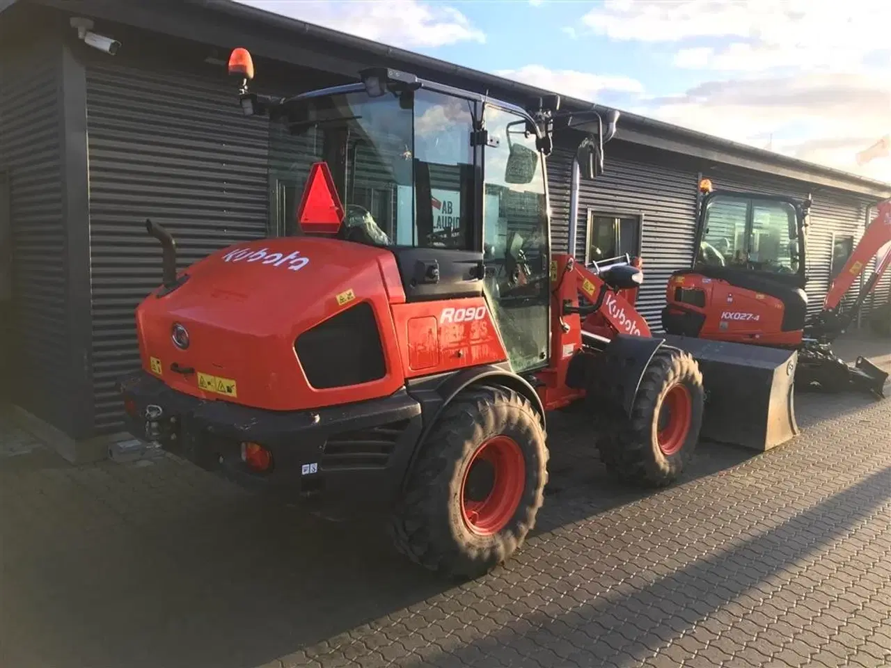 Billede 15 - Kubota R090 Centralsmørring skovl og gafler