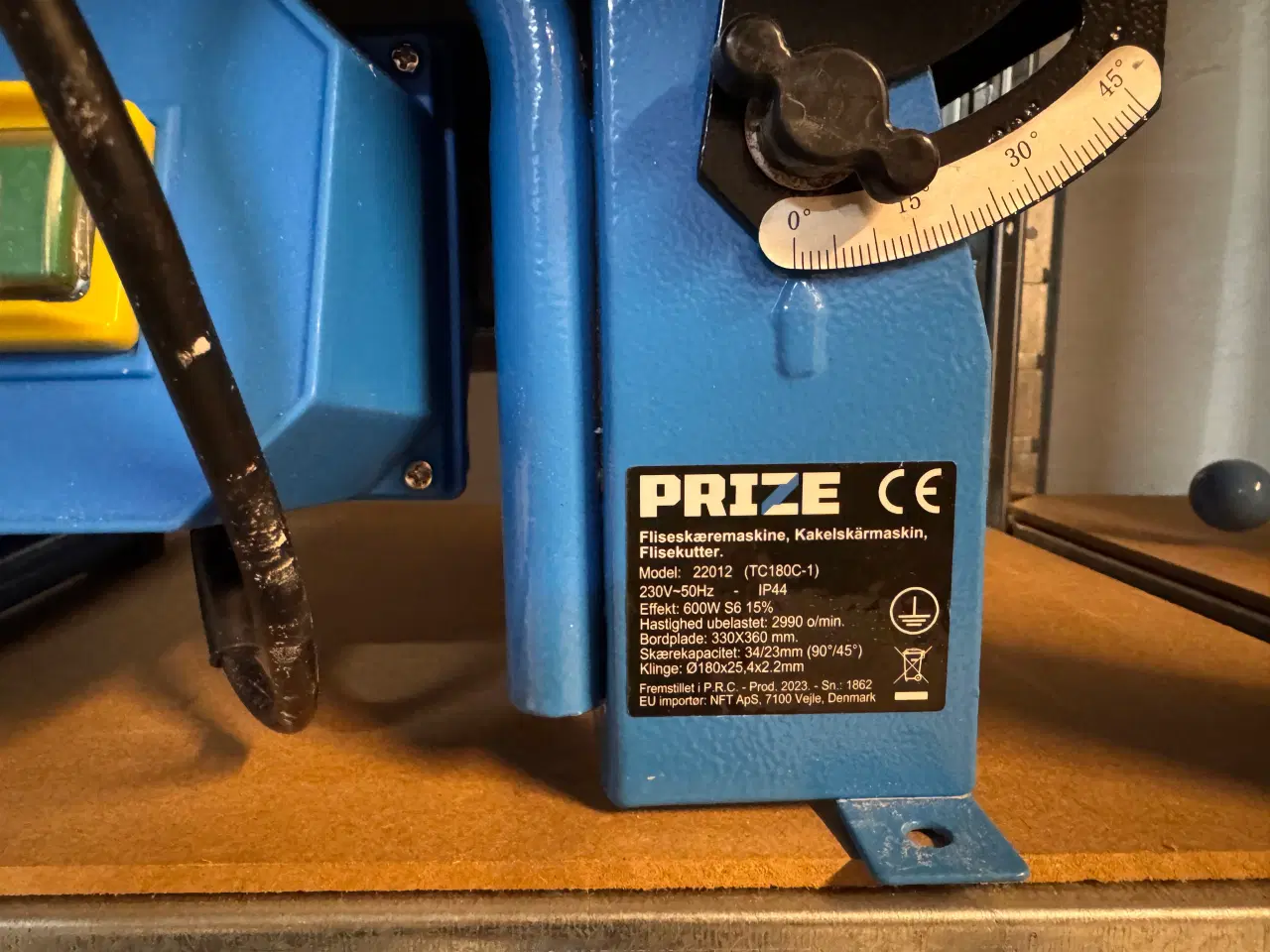 Billede 2 - Fliseskærer på vand