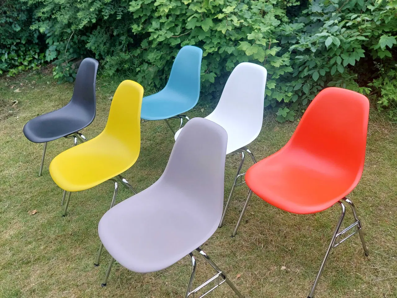 Billede 2 - Eames designer stole - 6 stks
