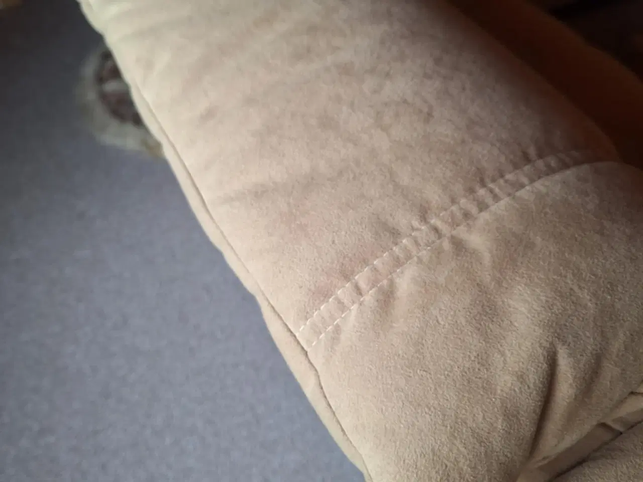 Billede 1 - 2-3 persons sofa incl sofabord 