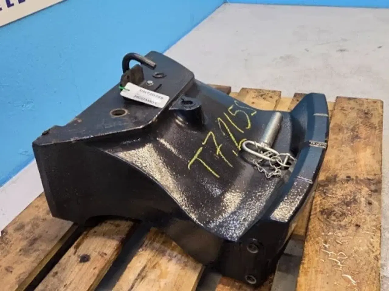 Billede 3 - New Holland T7.220 Vægtholder 84232748