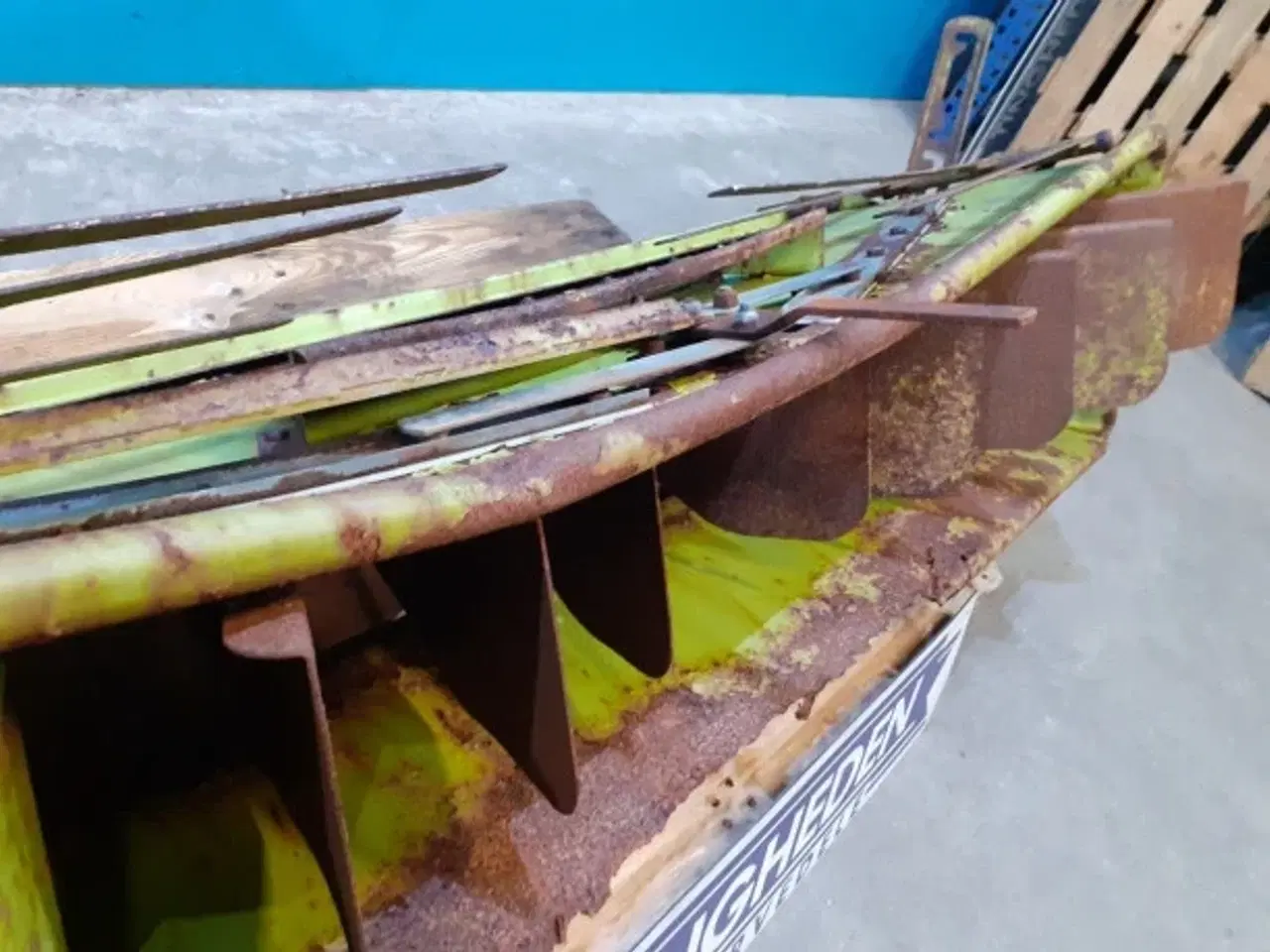 Billede 7 - Claas Dominator 108 Spredeskærm