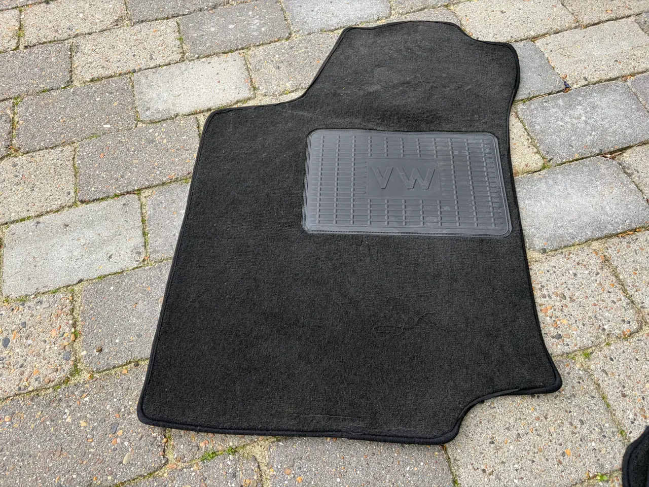 Billede 1 - NYE Velourmåtter VW Golf 3 hatchback