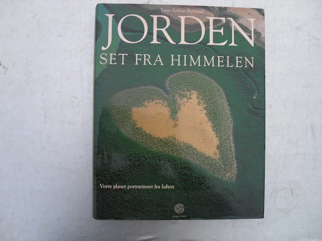 Billede 1 - jorden set fra himlen