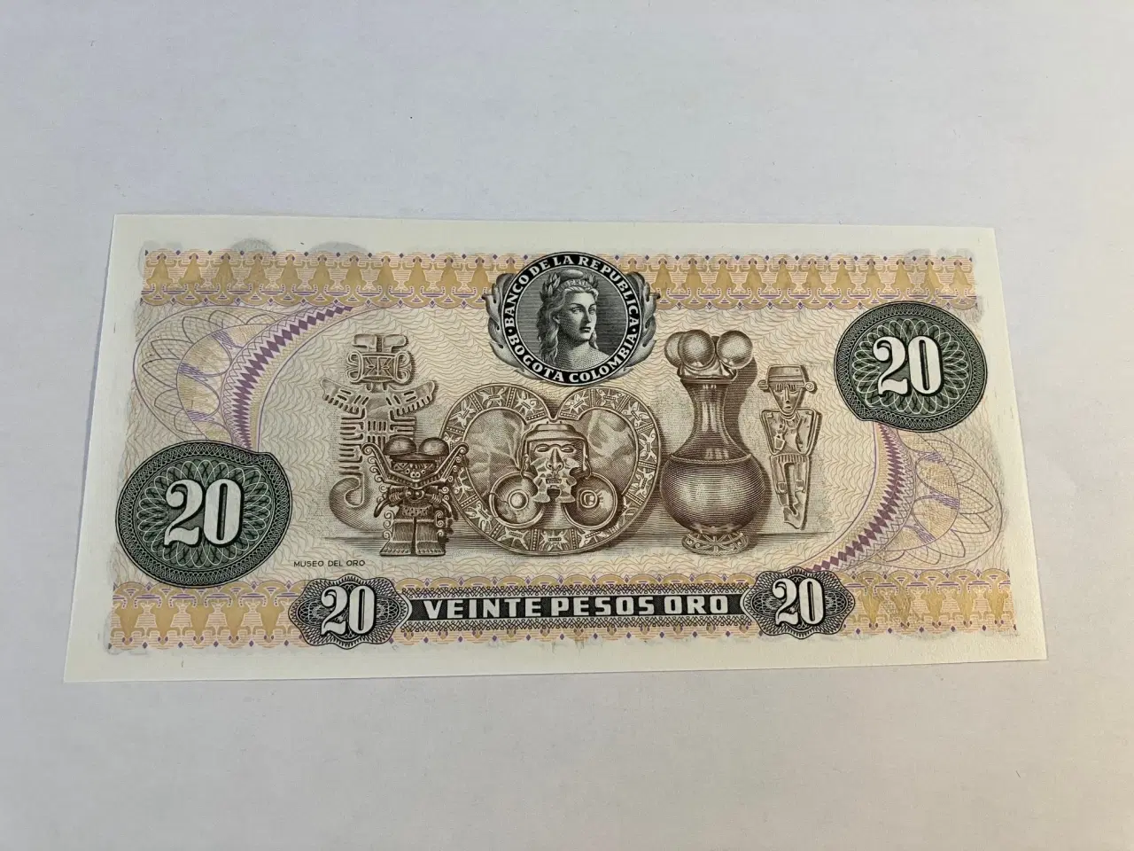 Billede 2 - 20 Pesos Colombia 1982