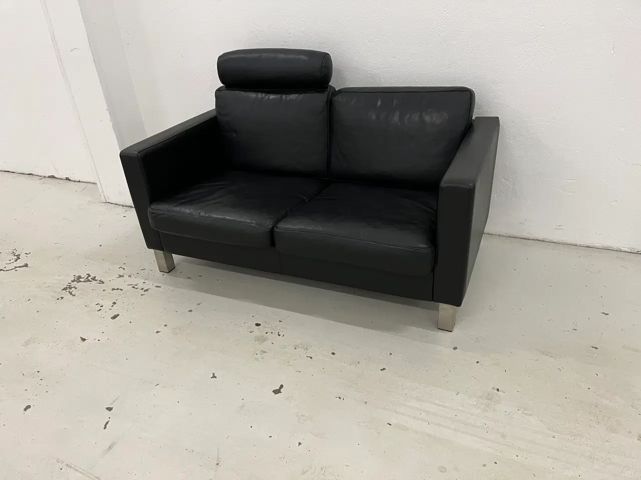 Billede 3 - Mogens Hansen MH321 2 Pers.Sofa i sort llder.