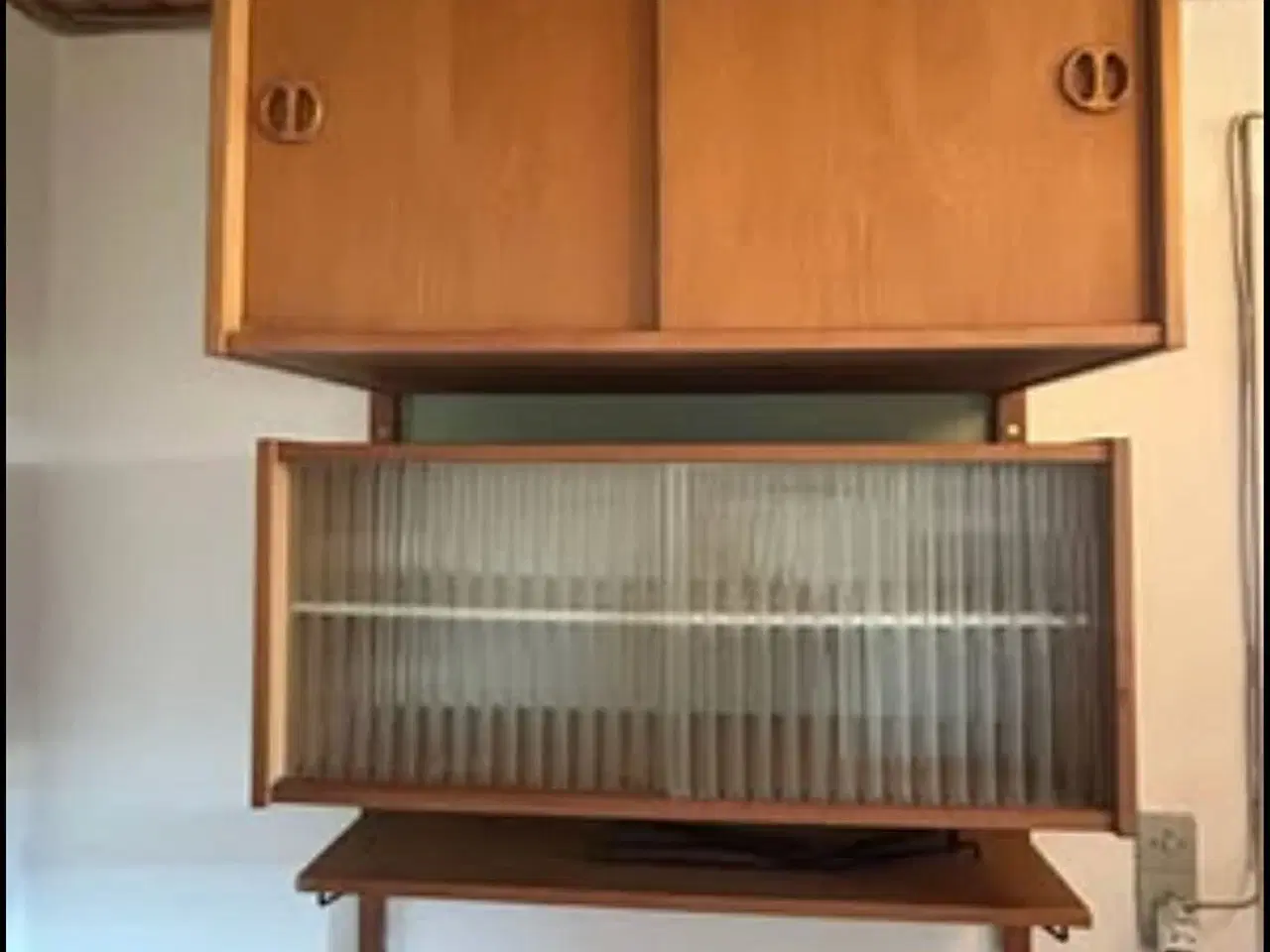 Billede 2 - Vange reol fra 1968 SE 2 fotos BUD modtages