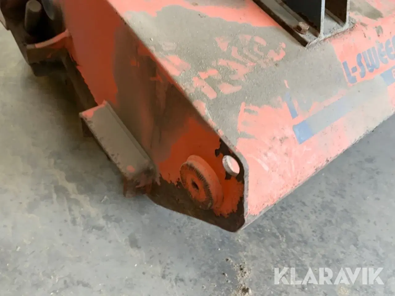 Billede 11 - Fejekost Tuchel Big 600 - 165 til bobcat minilæsser