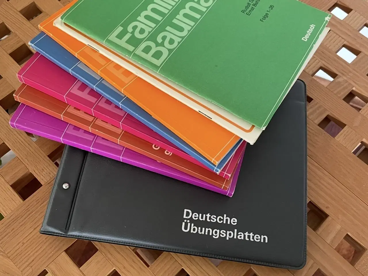 Billede 1 - Tysk kursus med bøger og plader 