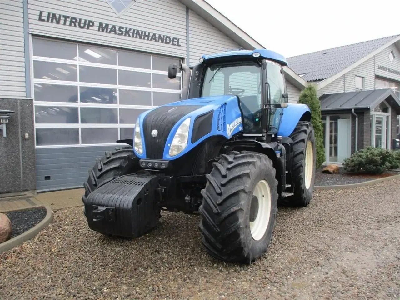 Billede 7 - New Holland T8.390 Med fin 600/70R30 og 710/70R42 dæk montering på.