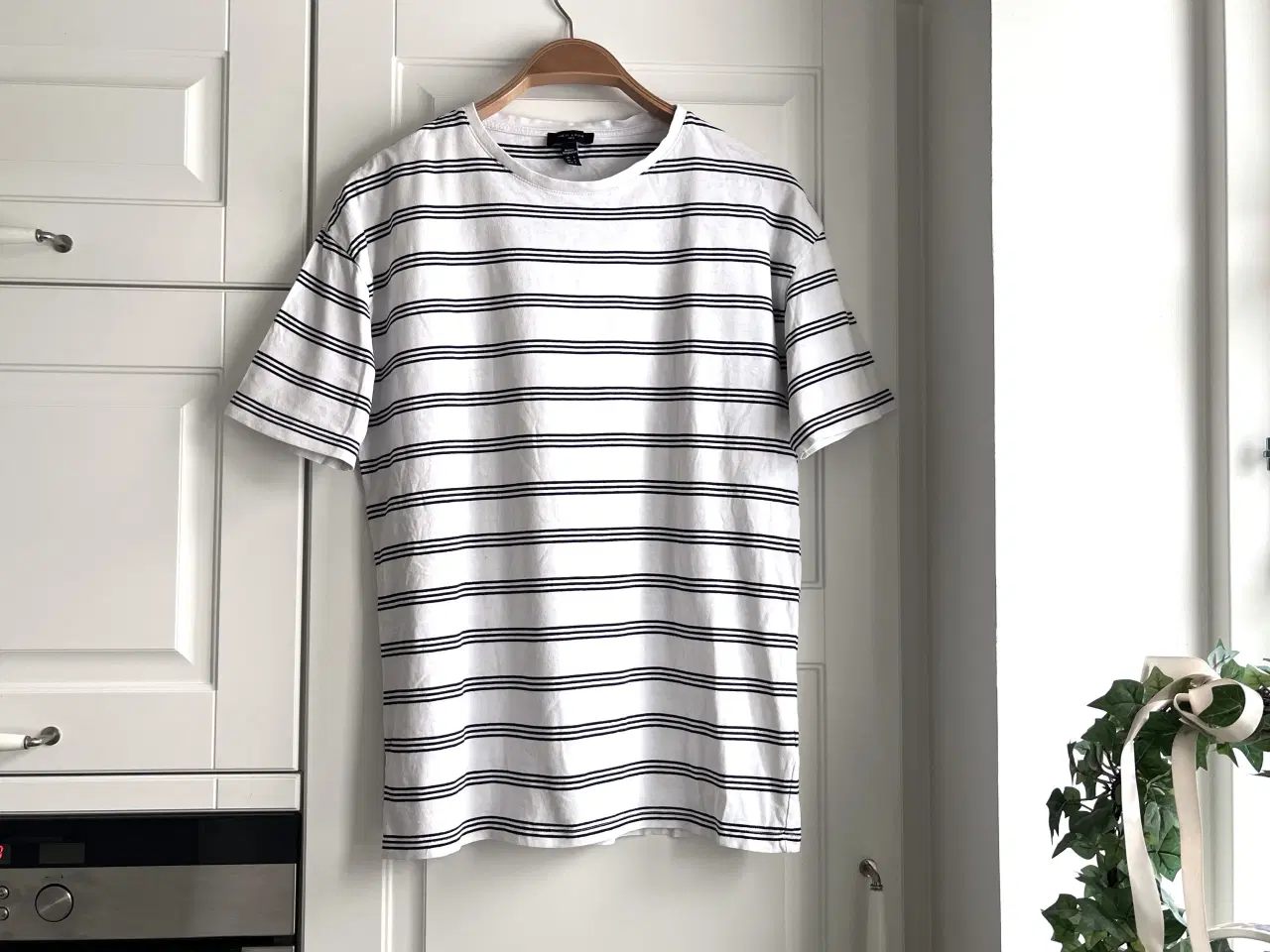 Billede 1 - T-shirt, New Look, Str S