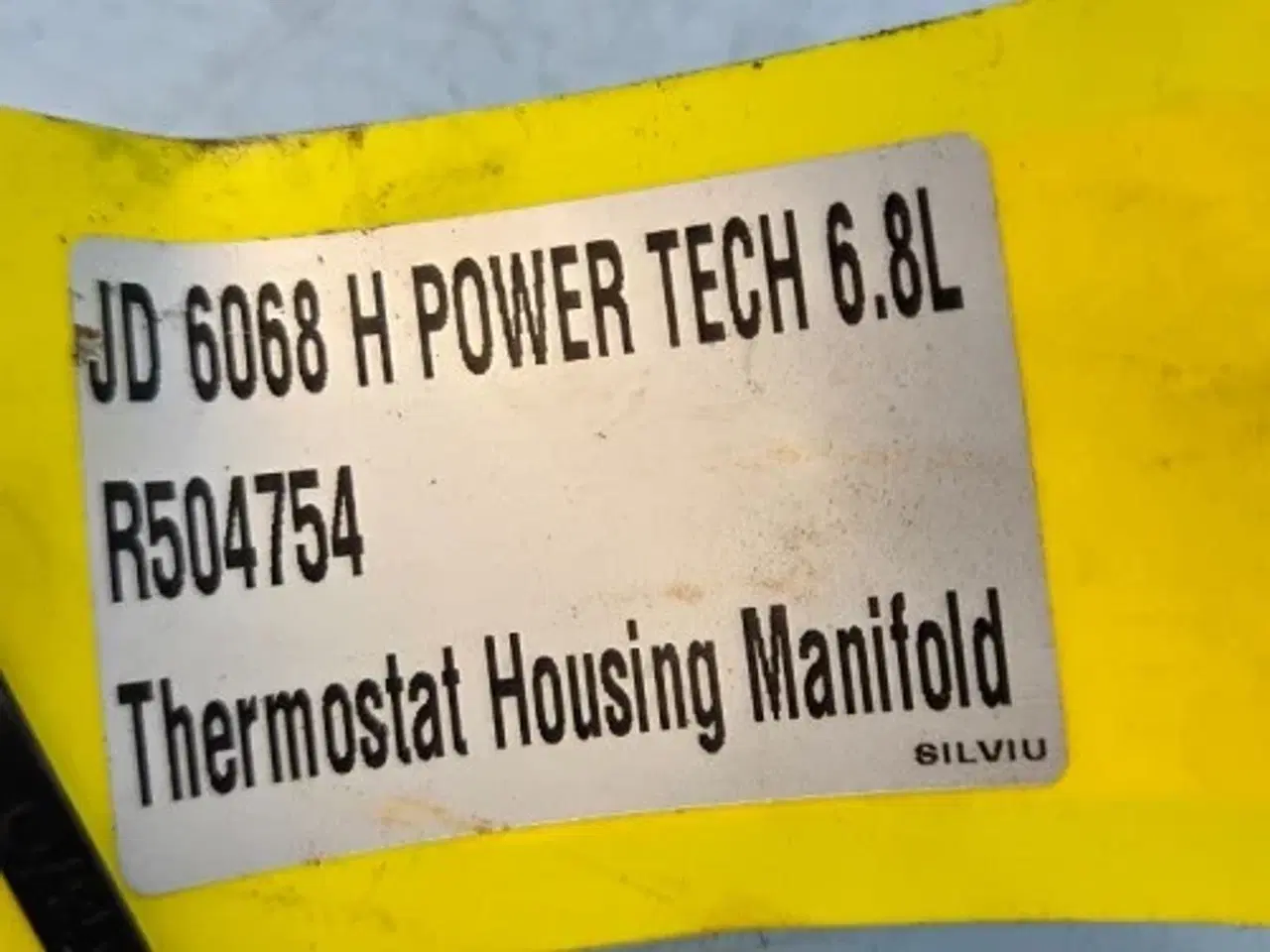 Billede 11 - John Deere  6068   Termostathus   R504754