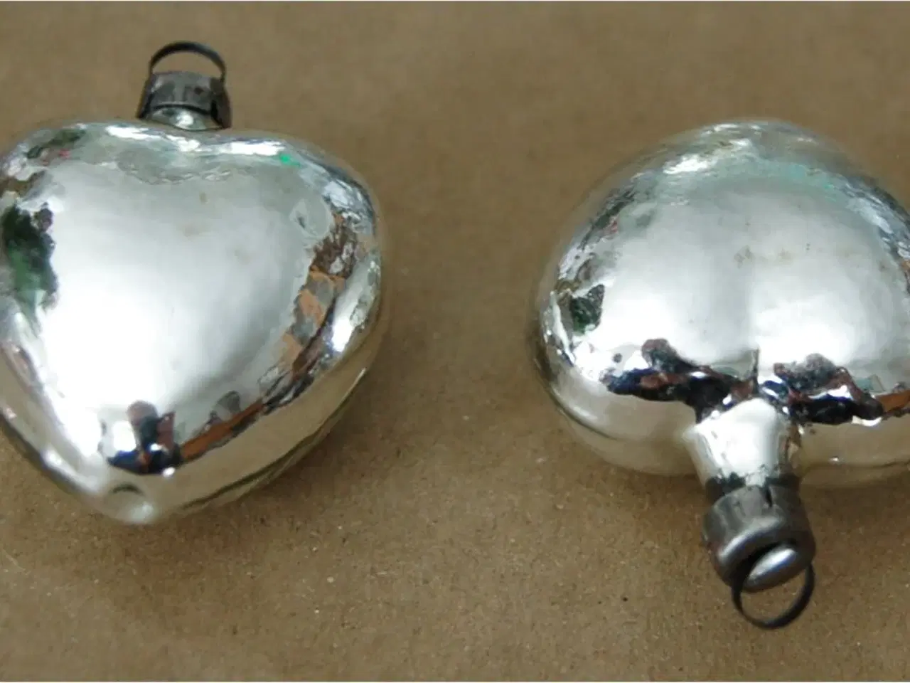 Billede 4 - Retro Julekugler og hjerter.