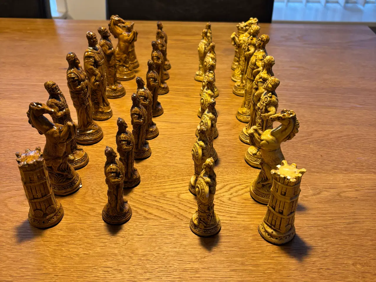 Billede 1 - Skakbrikker i kunstharpiks