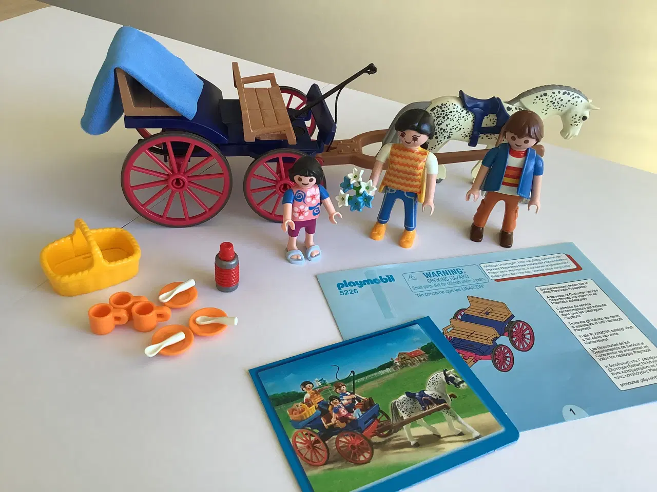 Billede 1 - Playmobil 5226. Hestevogn og 3 figurer.