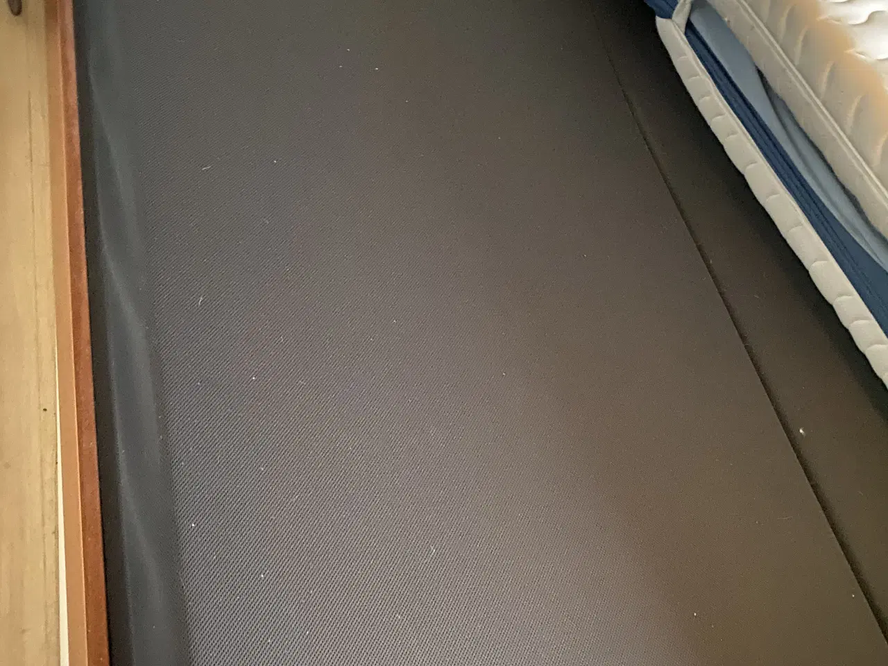 Billede 1 - Uden top madras 