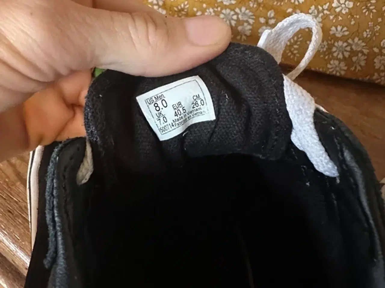 Billede 3 - Vans sneakers - brugt ganske få gange