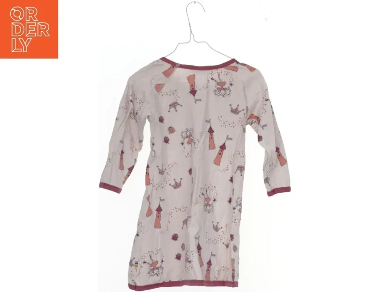 Billede 2 - Børnenatkjole med illustrationsmønster fra Joha (str. 98)