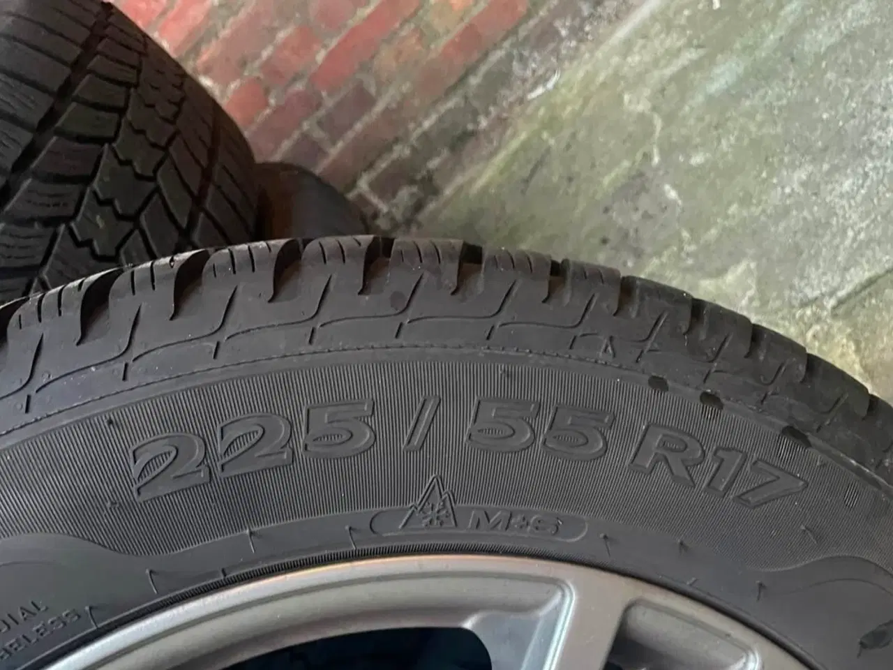 Billede 4 - Vinterdæk med alufælge